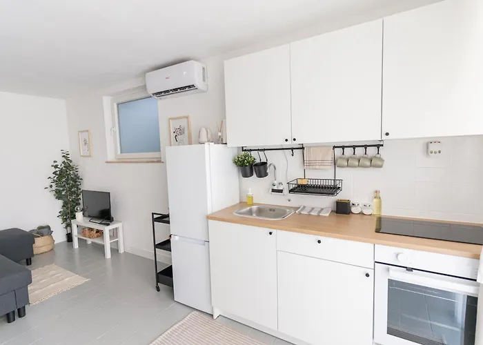 Cozy Lägenhet Jadranovo